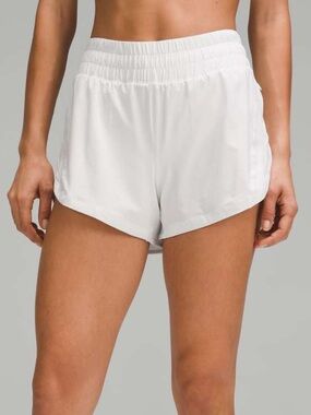 Lululemon Track That High-Rise Lined Short 3"
Light Vapor 8